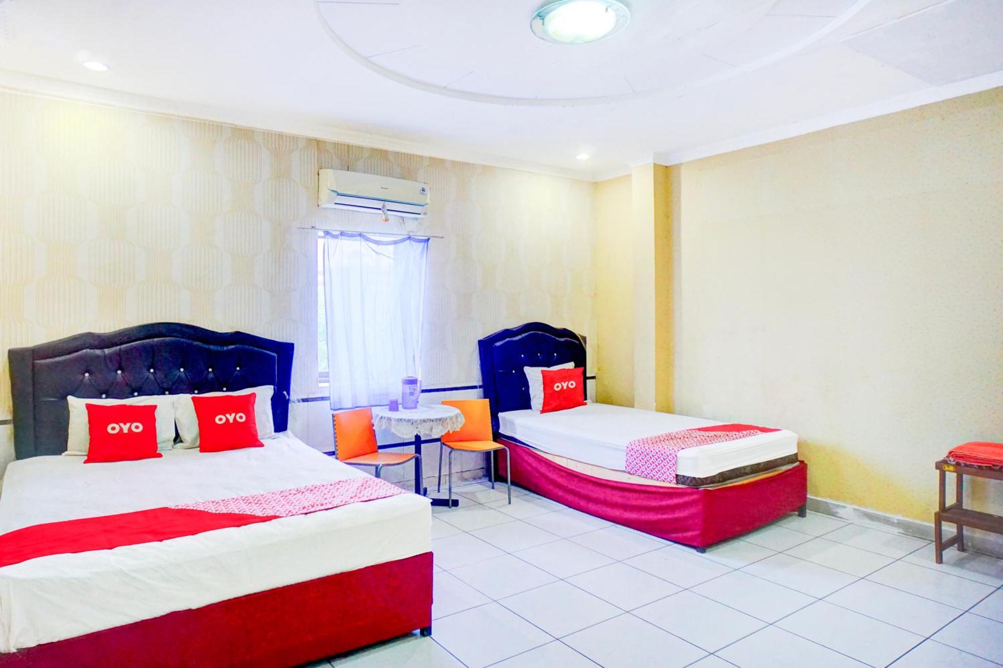 Hotel O Asyaffirah Near Masjid Raya Al Mashun Sm Raja Медан Экстерьер фото